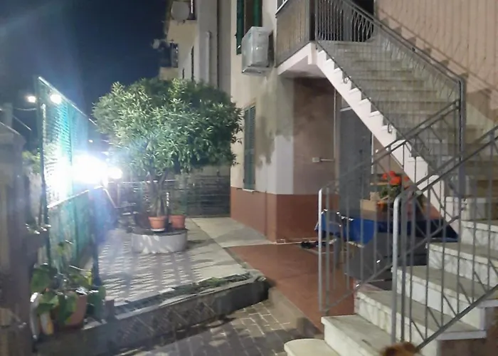 Casa Dh Holiday home La Spezia